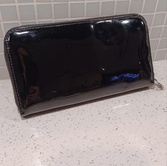 Auth! Tory Burch patent leather wallet - Picture 4 of 8